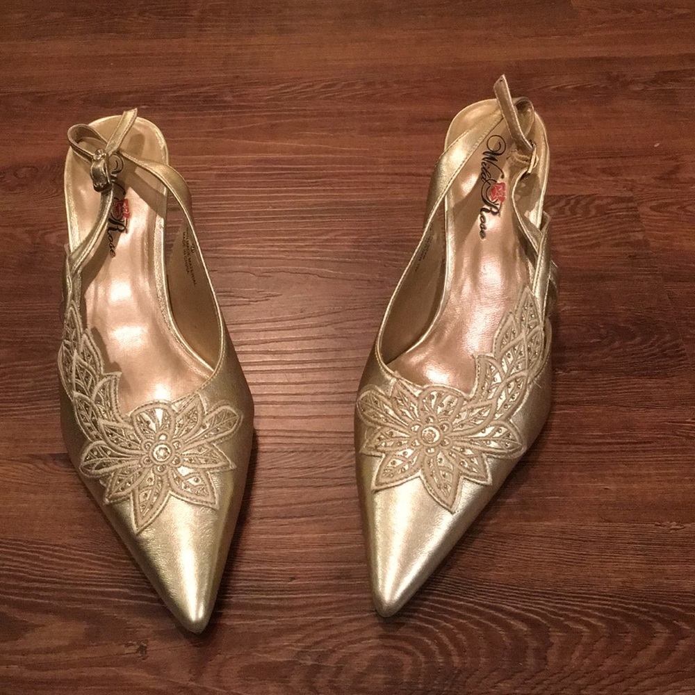 Wild Rose Gold Heels Size 7.5